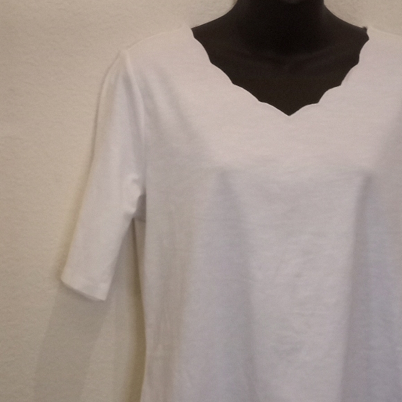 Lemon Way White Scalloped Neck Knit Top - Picture 6 of 13